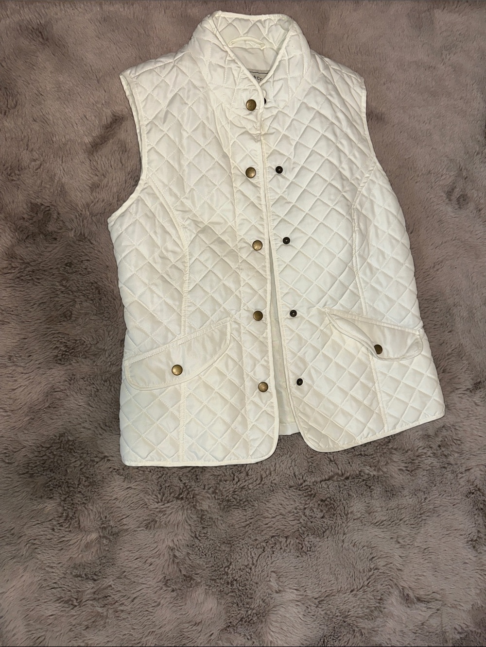 G.H. Bass & Co. Quilted Vest in Cream